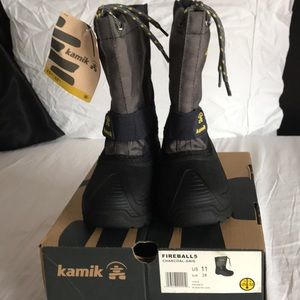 Kids winter boots